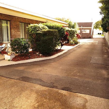 Twin Pines Motel Mooloolaba Exterior foto